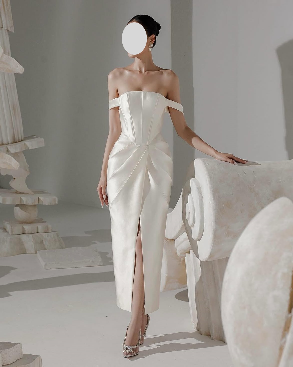 Elegant Satin Evening Gown Split - QR 맞춤형 오프숄더 플라워 스플릿 가운