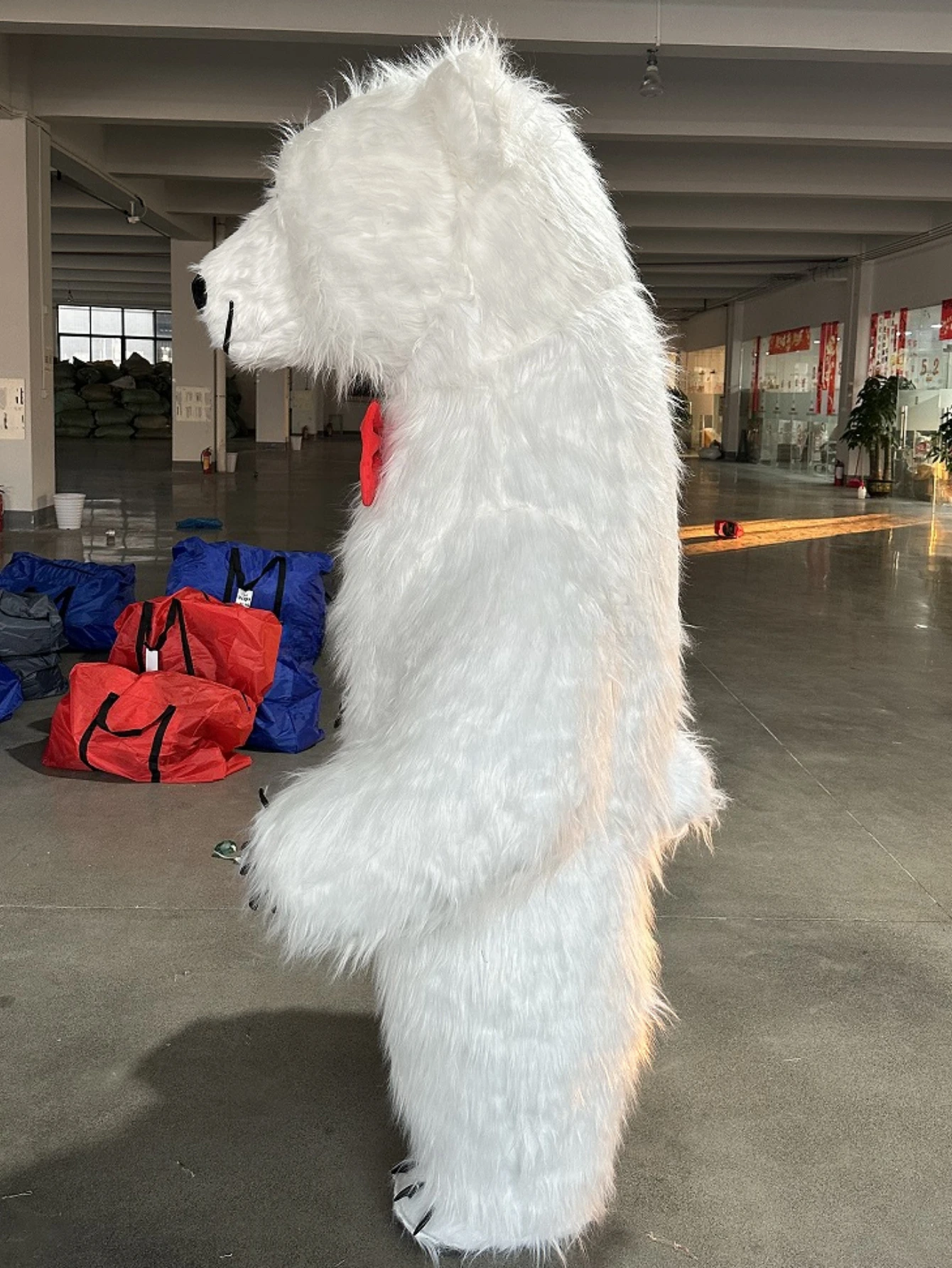 거대한 흰색 북극곰 인형 의상, 웃는 얼굴, 털이 달린 - Dresses 리뷰 및 가격